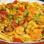 Macarrão ao molho de camarão