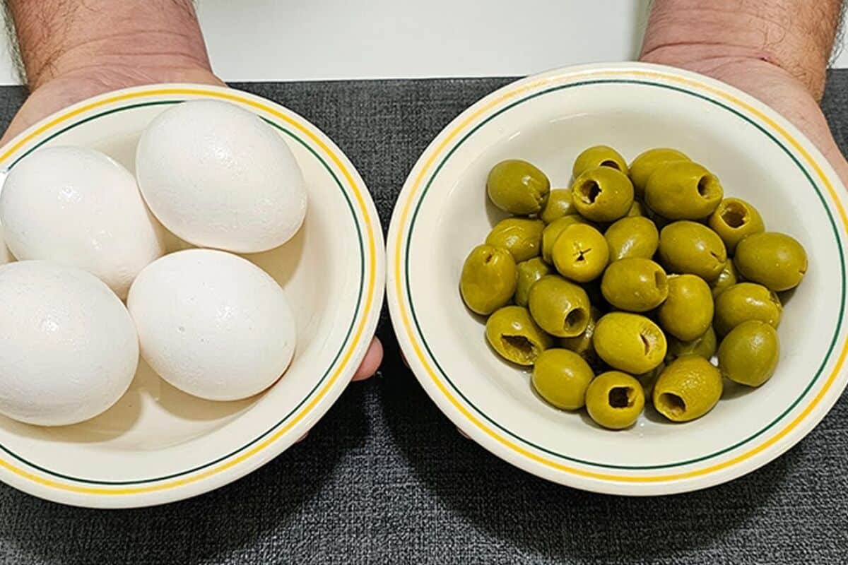 Molho para lanche feito com ovos e azeitonas super cremoso, que será um sucesso em sua casa 95 Molho para lanche