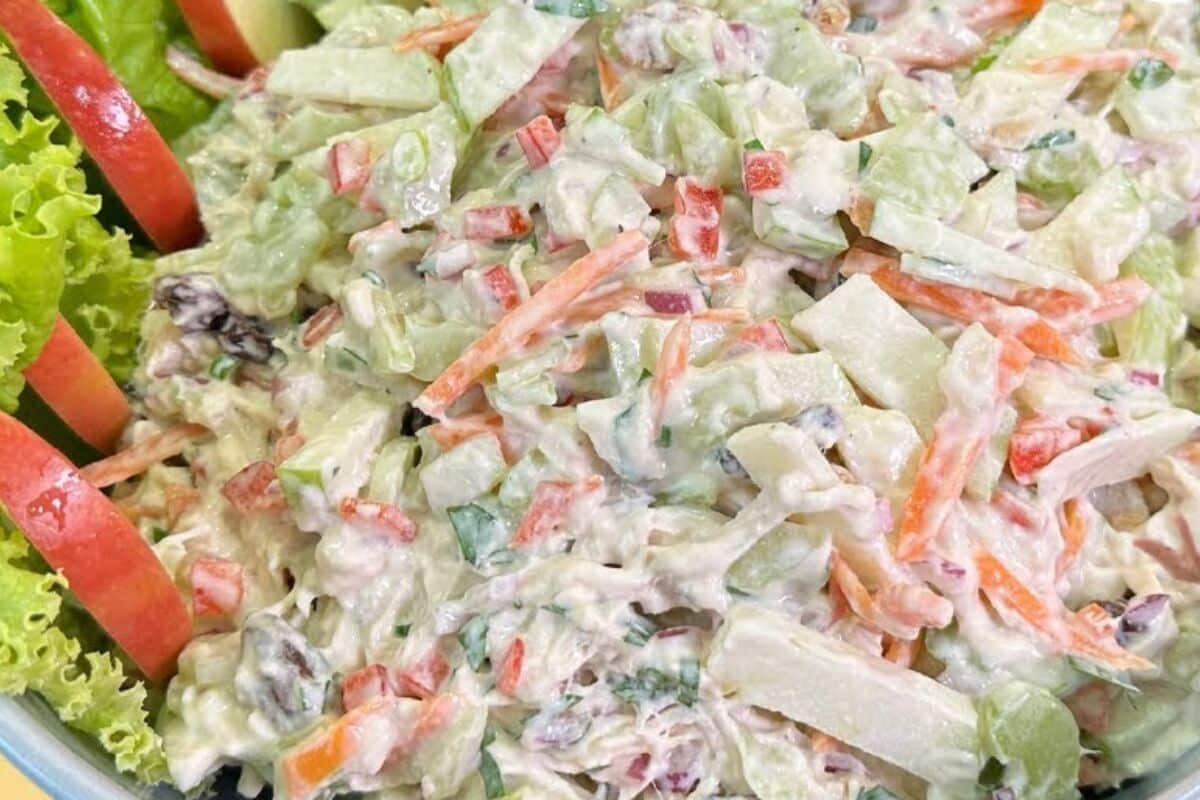 Salpicão de frango super cremoso, colorido e bem temperado, um acompanhamento perfeito 127 Salpicão de frango