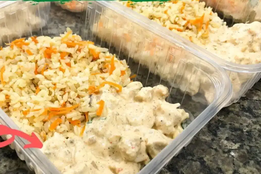 Strogonoff de frango fit bem leve e rápido, para uma refeição deliciosa sem sair da dieta 4 Strogonoff de frango fit