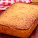 Bolo de aipim com coco