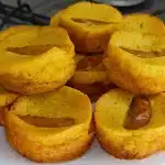 Bolinho de maçã feito com apenas um ovo sem trigo e sem leite, que fica leve e saudável 1 Bolinho de maçã