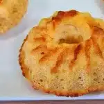 Bolo de laranja zero açúcar e sem glúten, muito fofinho, rápido, saudável e delicioso 1 Bolo de laranja zero açúcar