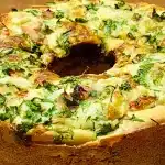Bolo salgado da vovó fofo, fácil de fazer e bem recheado, o lanche perfeito para reunir a família 1 Bolo salgado da vovó