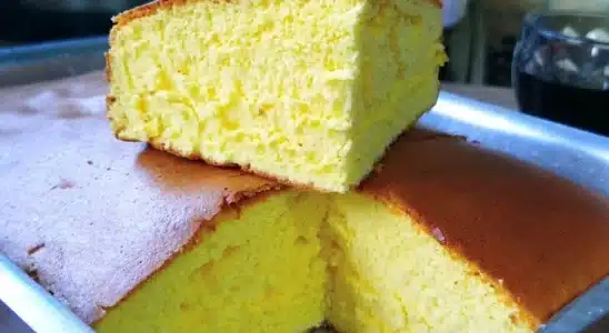 Bolo algodão sem trigo e sem óleo, feito com leite condensado para ficar super fofinho 2 Bolo algodão sem trigo