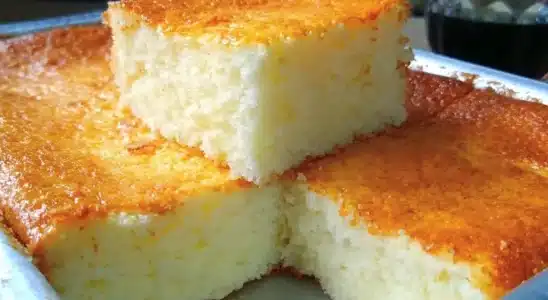 Bolo sem farinha de trigo extremamente fofinho e leve, para acompanhar aquele café quentinho 2 Bolo sem farinha de trigo