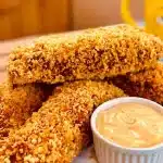 Enroladinho frito super recheado com massa crocante, a receita que está bombando na internet 2 Enroladinho frito
