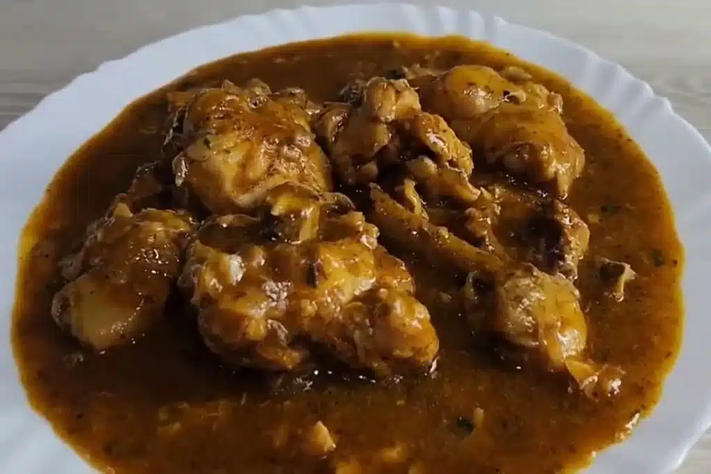 Frango suculento bem cozido e temperado de um jeito fácil e rápido, para uma refeição incrível 4 Frango suculento