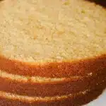 Massa para bolo de aniversário amanteigada e profissional, além de super fofinha e estruturada 1 Massa para bolo de aniversário