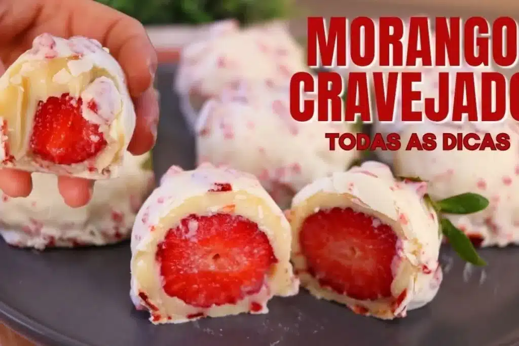 Morango cravejado com cobertura crocante de chocolate fácil e irresistível, a nova febre da internet 4 Morango cravejado