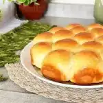 Pão de creme de leite feito sem precisar sovar, fofinho e perfeito para o seu café ou lanche 1 Pão de creme de leite