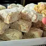 Pé de moça cremoso, macio e com amendoim crocante, um doce que vicia e fica zero enjoativo 1 Pé de moça