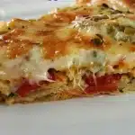 Pizza de legumes feita com massa caseira leve e recheio bem temperado, uma refeição incrível 1 Pizza de legumes