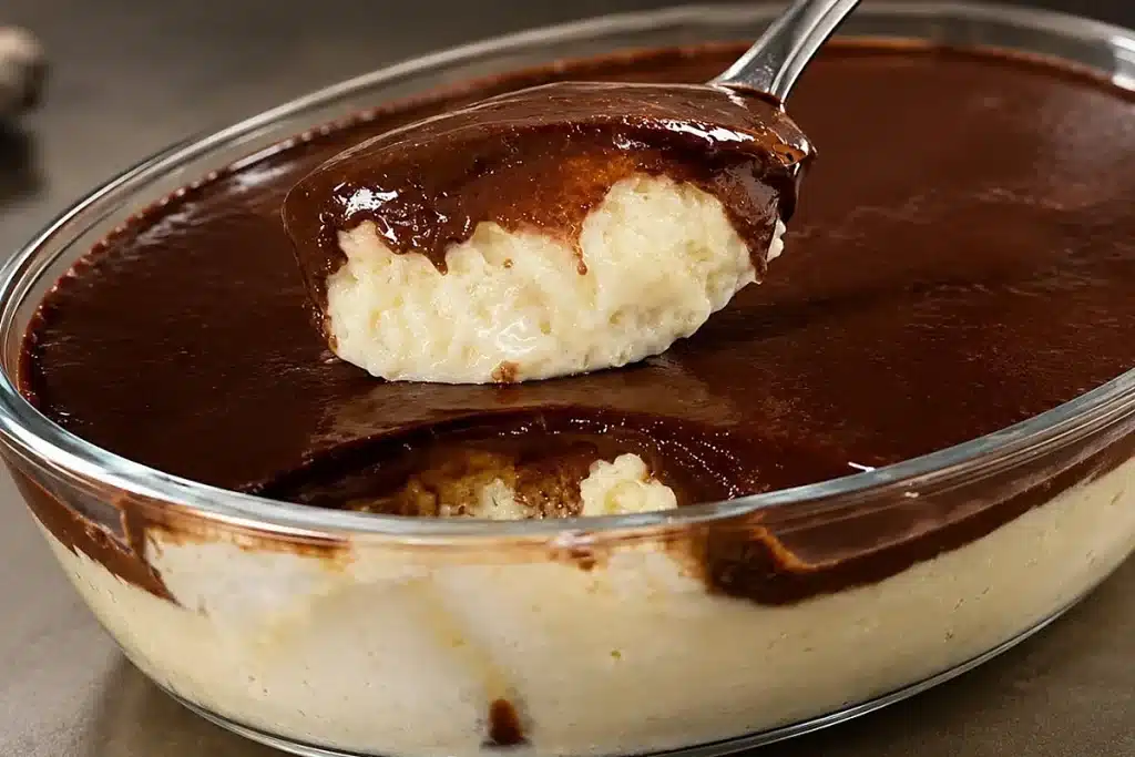 Sobremesa de limão super refrescante e cremosa feita no liquidificador, um doce fácil e gostoso 4 Sobremesa de limão