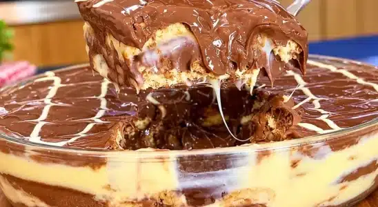 Sobremesa de chocolate super fácil, rápida e chocolatuda, um doce incrível será um sucesso em sua casa 3 Sobremesa de chocolate