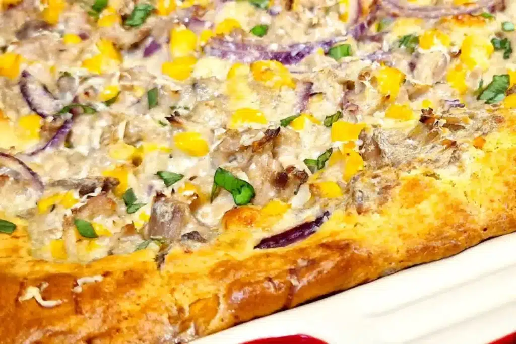Torta de atum feita no liquidificador de forma rápida e fofinha, para salvar o seu lanche 4 Torta de atum