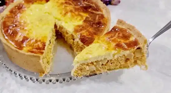 Torta de frango cremosa