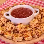 Dadinho de tapioca na air fryer crocante por fora e muito macio por dentro, ideal para o lanche 1 Dadinho de tapioca