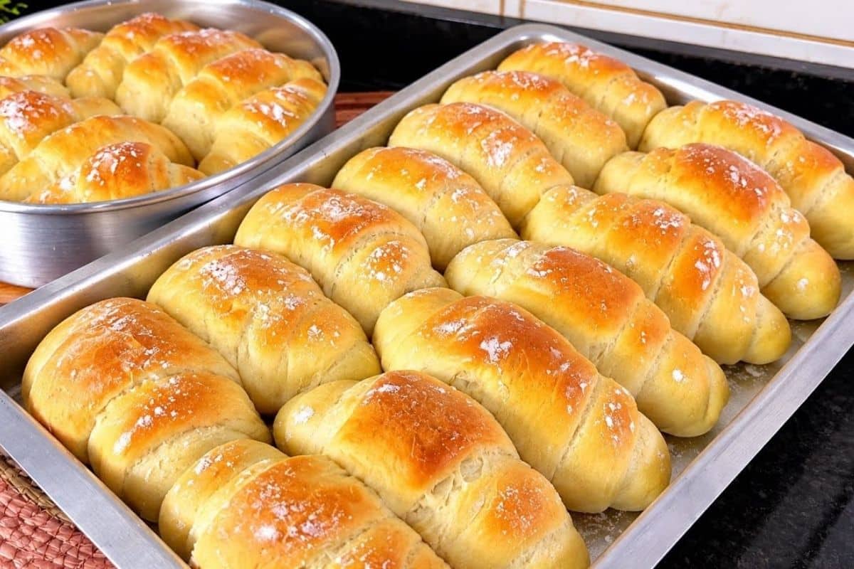 Pãozinho doce caseiro fácil, prático e fofinho, para fazer para quem você ama e receber muitos elogios 25 Pãozinho doce caseiro