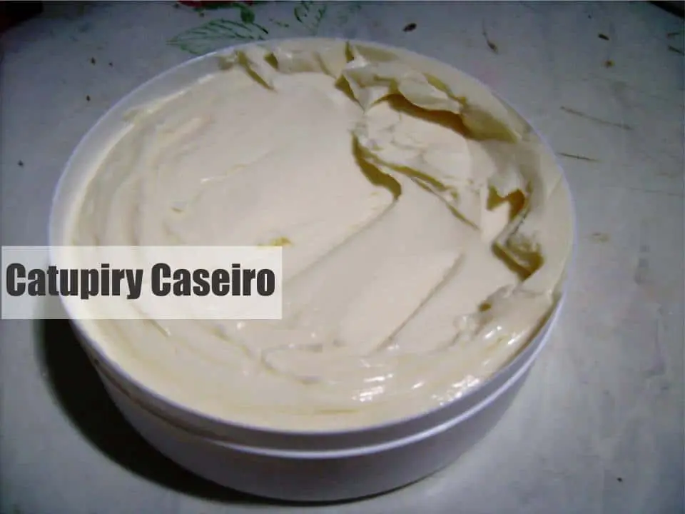 Catupiry caseiro depois de pronto