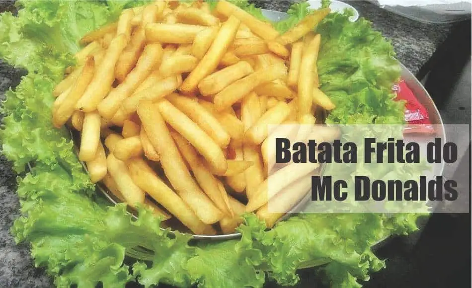 Batata frita sequinha (igual do Mc Donalds) 1 Batata frita sequinha, igual do MC Donalds servida em bandeja decorada com alface