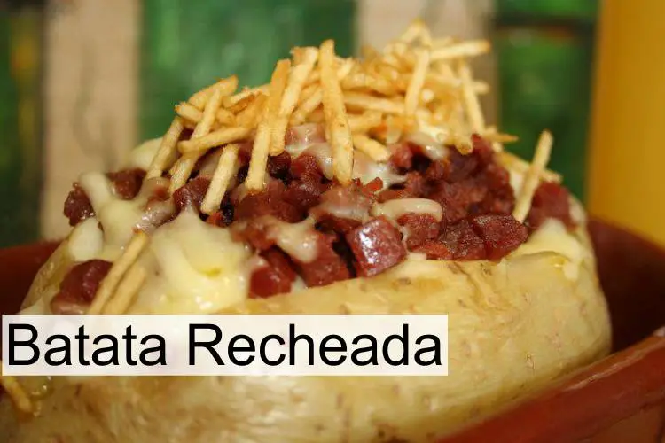 Batata Recheada Com Requeijão e Bacon 1 batata