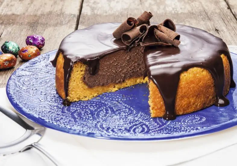 bolo-de-cenoura-trufado