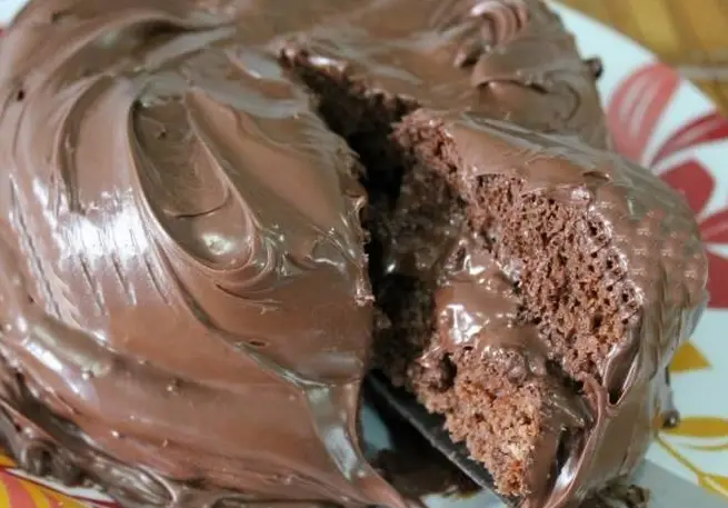bolo-iogurte-com-nutella