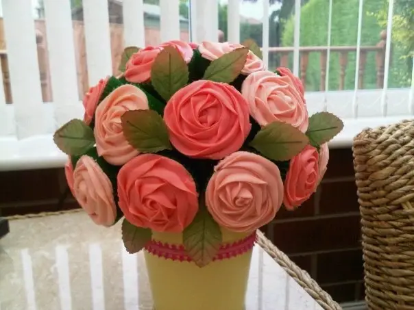 Bouquet de Cupcake 3 cupcake bouquet