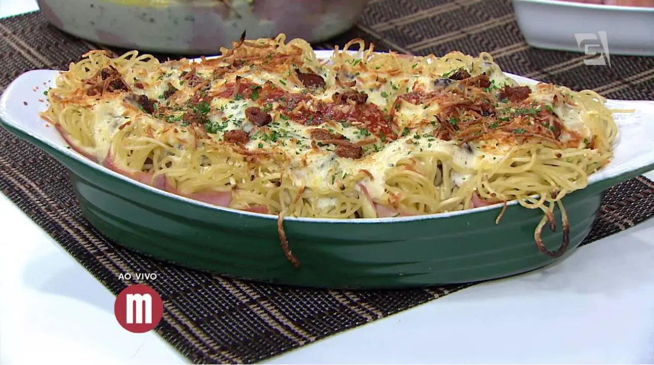 Enroladinho de presunto e macarrão 2 mulheres-receitas-enroladinho-presunto-macarrao