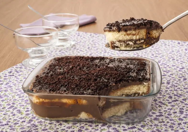 Pavê de OvoMaltine 3 pave-de-ovomaltine-na-travessa