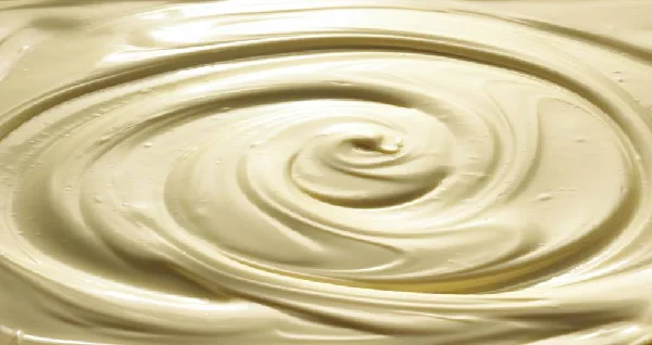 Creme 4 Leites com Chocolate Branco 1 4-LEITES-BRANCO