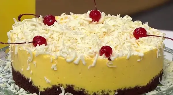 Bolo Leve de Maracujá 4 bolo mousse de maracujá
