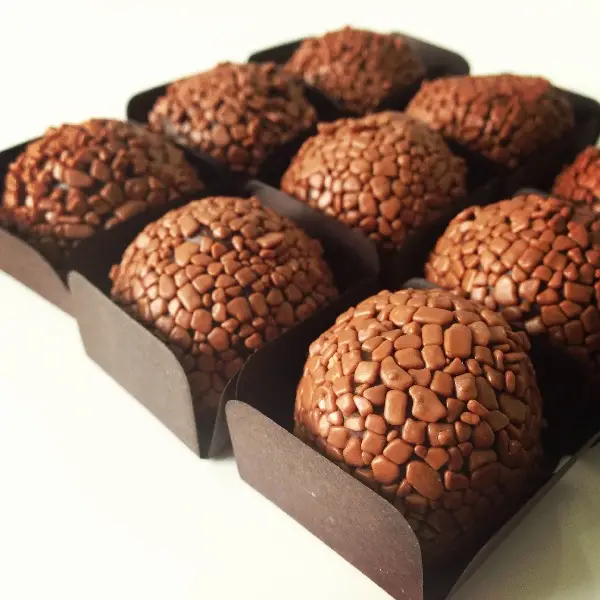 Brigadeiro Gourmet Tradicional 6 brigadeiro gourmet