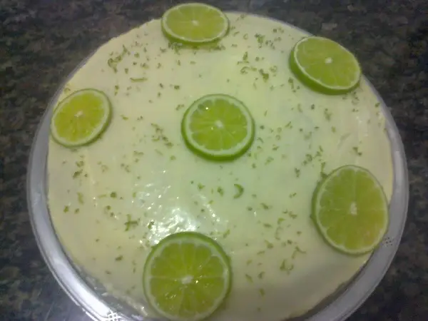 Bolo de Limão com Iogurte 2 bolo de iogurte
