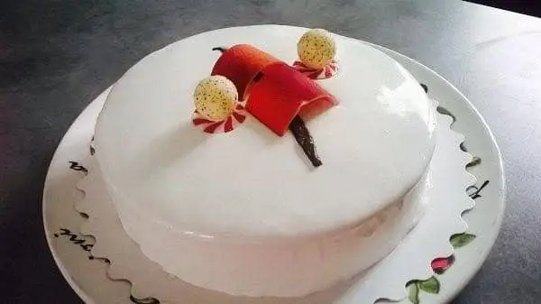Glaçagem de Chocolate Branco (A Cobertura Espelhada) 3 glaçagem branca1