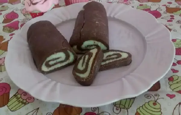Rocambole de Leite Ninho com Beijinho 4 roc1