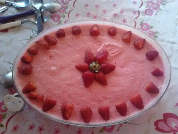 Mousse de Morango Rapidíssimo 6 mousse