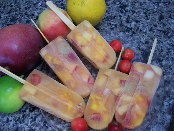 Picolé Salada de Frutas 4 pi2