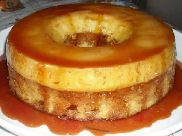 Bolo com Pudim Cremoso 2 bolo pudim1
