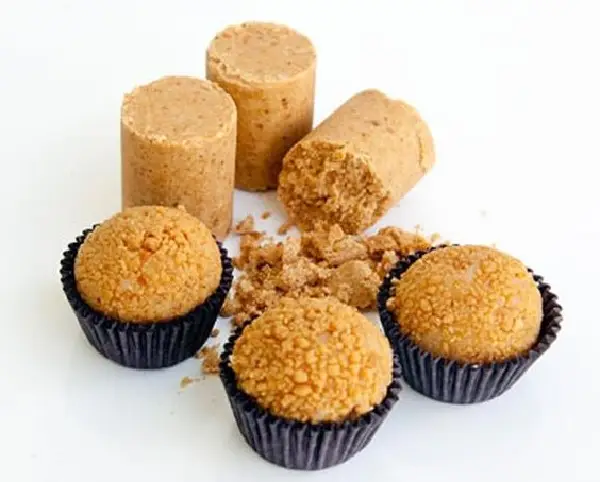 Brigadeiro de Paçoquinha 2 brigadeiro