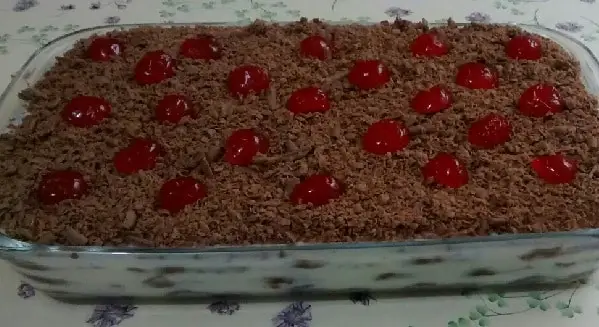 Pavê de Creme com Chocolate (feito com bolo) 5 pave-de-choco