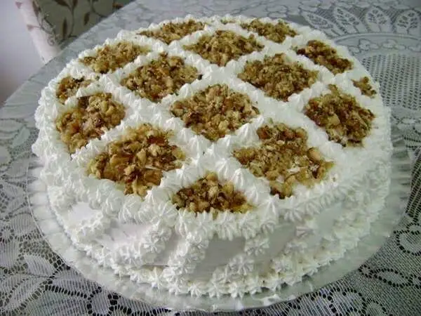 bolo de nozes para festas