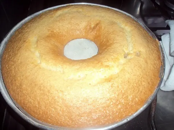 Bolo de Iogurte de Liquidificador 3 bolo de iogurte de liquidificador4