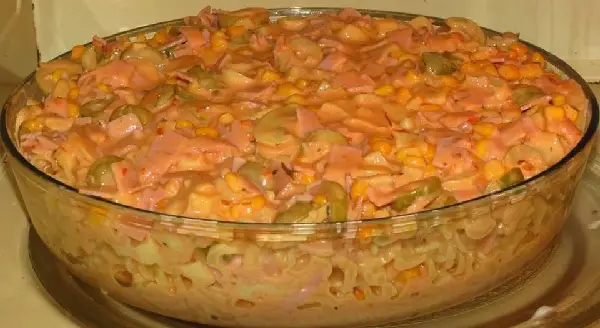 Macarrão com Tudo Dentro 1 macarrao com tudo dentro