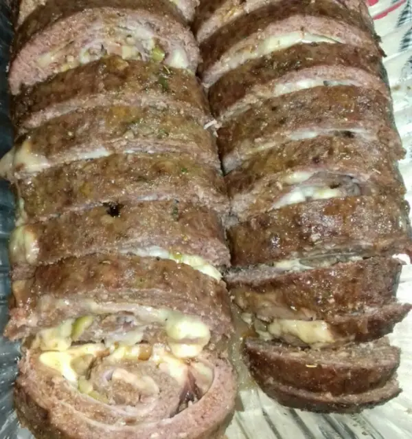 Receita de Rocambole de Carne Moída 1 receita de rocambole de carne moida