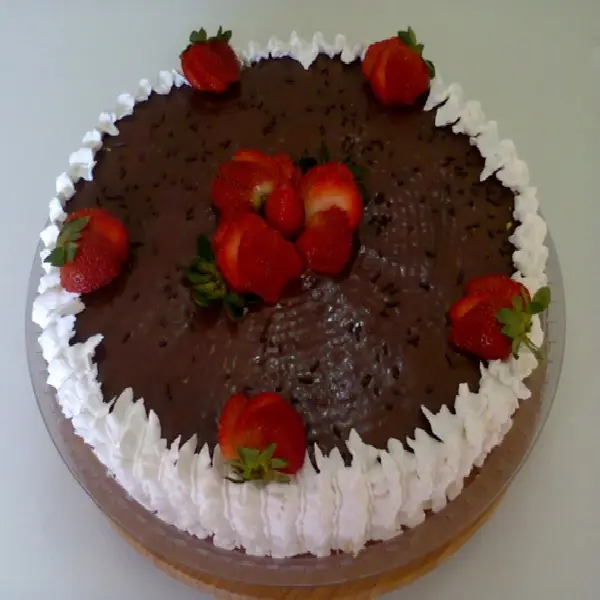 Bolo de Chocolate Fácil para Aniversário 1 bolo de chocolate facil para aniversario