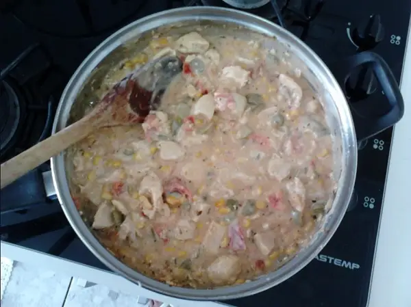 Peito de Frango ao Requeijão 1 peito de frango ao requeijao