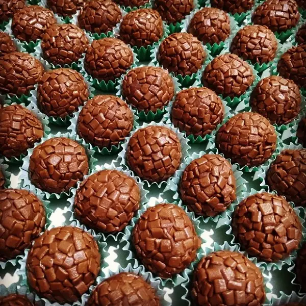 brigadeiro de 2 ingredientes, depois de pronto