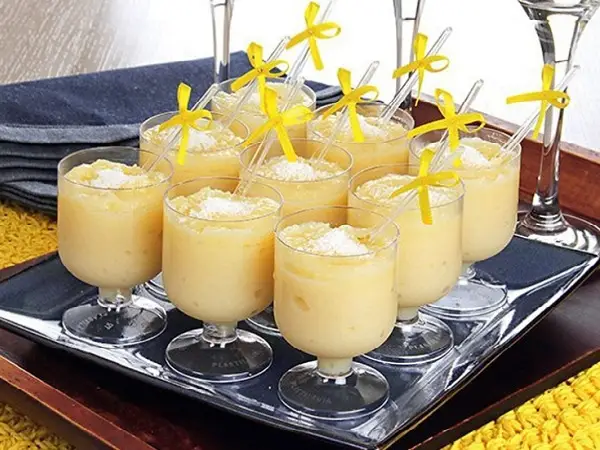 cocada cremosa de leite ninho
